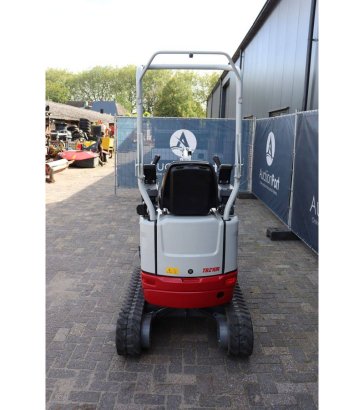 Mini excavator Takeuchi TB210R Diesel 8.8kW 2025 TB210R 2025 2 image 5