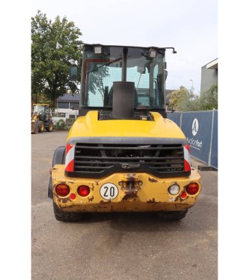 Caterpillar 908H Diesel 62kW Wheel Loader 2009 908H 2009 2 Wheel Loaders image 5