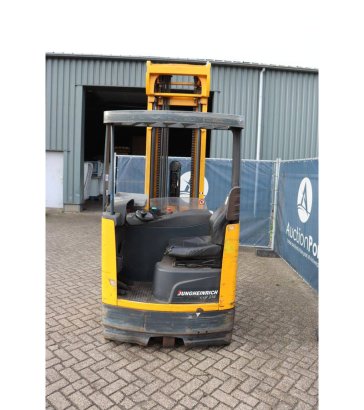 Jungheinrich ETV 214 Electric Reach Truck 1400kg 7.1m ETV 214 2 image 5