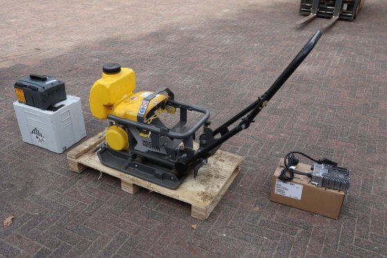 Wacker Neuson AP1840e Electric Vibratory Plate 1.2kW 2019 New Neuson Vibroplate AP1840e 2019 1 image 5