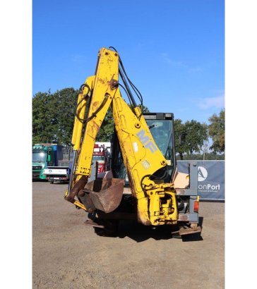 MF 860 Diesel backhoe loader MF 860 2004 2 image 5