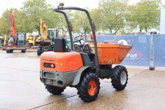 Dumper Ausa D150AHG Diesel 1500kg 2014 D 150 AHG 2014 2 Dump Truck image 5