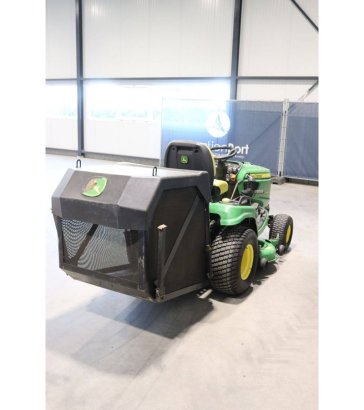 John Deere X950R Diesel Ride-on Mower 2014 John Deere X950R 2014 2 image 6