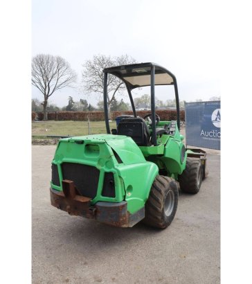 Articulated loader Avant M745 Diesel 36kW 2015 M745 2015 2 Wheel Loaders image 6