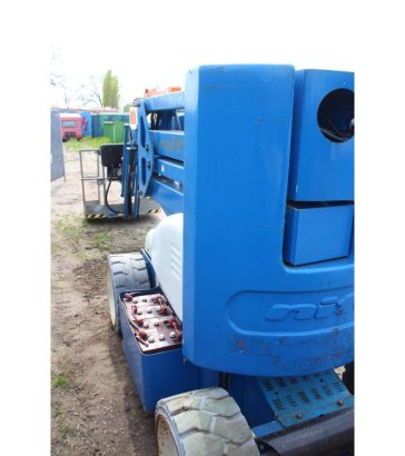 Nifty HR15 NDE Articulated Boom Lift Electric+Diesel 15.5m 2011 Nifty HR15 NDE 2011 2 image 6