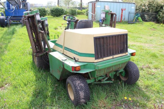 Ride-on mower Roberine 1902 Diesel 33kW 1998 ROBERINE 1902 1998 2 image 6
