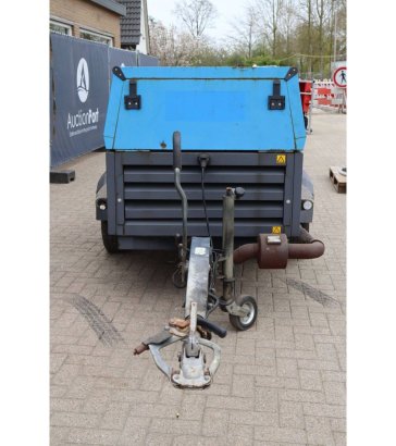 Mobile Compressor Atlas Copco Diesel 2013 V3307-DI-T-ET03 2013 2 Compressors image 6
