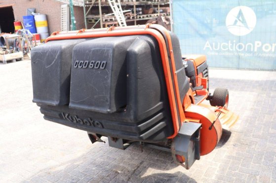 Kubota BX2200D Diesel Ride-on Mower (Margin) BX2200D 2 image 6