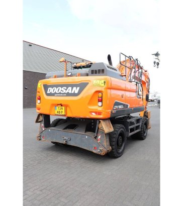 Doosan DX190W-5 Diesel Wheeled Excavator 129kW 2021 Doosan DX190W-5 2021 2 Wheeled Excavators image 6