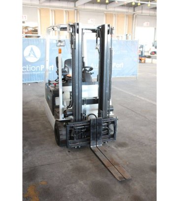 Forklift Unicarriers AG1N1L18Q Electric 1800kg 3.3m 2015 UniCarriers AG1N1L18Q 2015 2 Forklift image 6