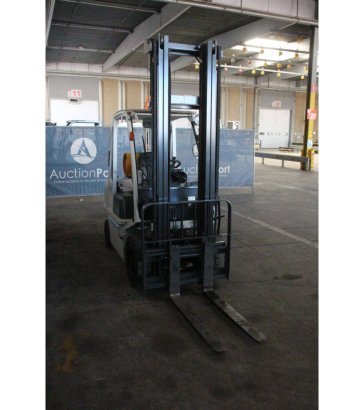 Forklift Unicarriers U1D2A25LQ LPG 2250kg 4.5m 2014 UniCarriers U1D2A25LQ 2014 2 Forklift image 6