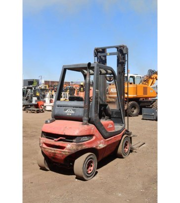 Linde H20D Diesel Forklift 2000kg 1990 H20D 1990 2 Rough Terrain Forklift image 6
