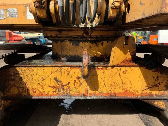 Crawler excavator Liebherr P900B Diesel 1988 P900B 1988 2 Crawler Excavators image 6