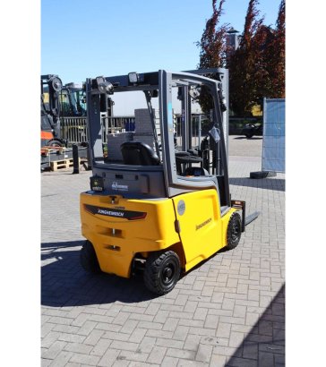 Forklift Jungheinrich EFG 316k Electric 1600kg 2025 DEMO EFG 316k 2025 2 Forklift image 6