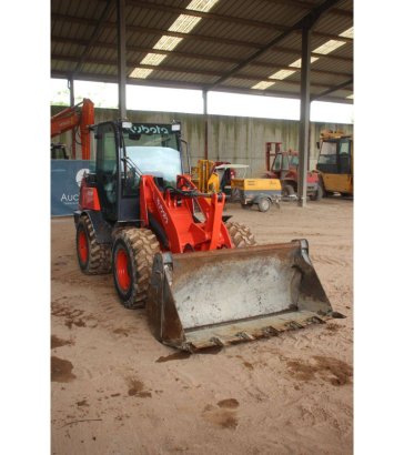 Kubota R090 Diesel Wheel Loader 2023 R090 2023 2 Wheel Loaders image 6