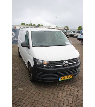 Volkswagen Transporter TDI Diesel 102hp Van 2017 Volkswagen TRANSPORTER TDI 2017 2 Closed vans image 6
