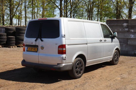 Volkswagen TRANSPORTER Diesel Van 131 hp 2005 Volkswagen Transporter 2005 2 Closed vans image 21