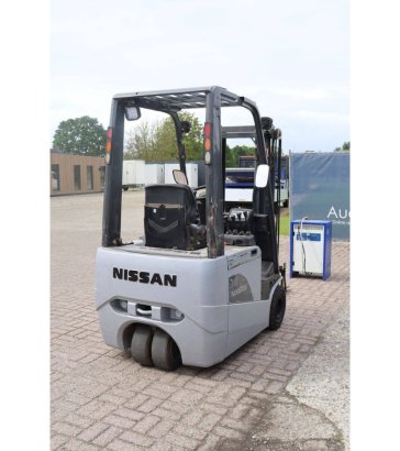 Nissan 1N1L18Q Electric Forklift 1250kg 4.75m 2011 1N1L18Q 2011 2 Forklift image 6