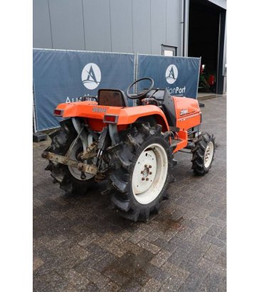 Mini tractor Kubota Saturn X-20 Diesel 20hp Saturn X-20 2 image 6