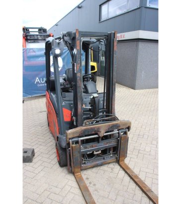Forklift Fenwick-Linde H20T-01 LPG 2000kg 3.1m 2015 Fenwick-Linde H20T-01 2015 2 Forklift image 6