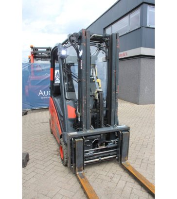 Forklift Fenwick-Linde H20T-01 LPG 2000kg 4.5m 2016 Fenwick-Linde H20T-01 2016 2 Forklift image 6