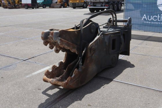 Hydraulic concrete shears Onbekend 2 image 6