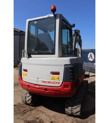 Crawler excavator Takeuchi TB235 Diesel 22kW 2014 TB235 2014 2 Crawler Excavators image 6