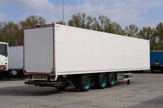 Closed Semi-Trailer Jumbo D0270SE 39500kg 2011 Jumbo D0270SE 2011 2 Box semi-trailers image 6
