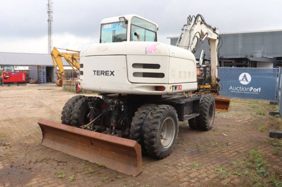 Wheel excavator Terex TW110 Diesel 75kW 2008 TW110 2008 2 Wheeled Excavators image 6