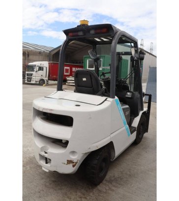 Forklift Unicarriers FHD25T5/YDN-F185 Diesel 2400kg 3.0m 2016 UniCarriers FHD25T5/YDN-F185 2016 2 Forklift image 6