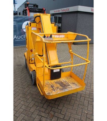 Haulotte Star 10 Electric Mast Lift 200kg 10m 2011 Haulotte Star 10 2011 2 image 6