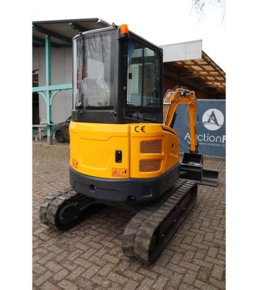Landward XT25U Crawler Excavator Diesel 14kW 2025 New Landward XT25U 2025 1 Crawler Excavators image 6