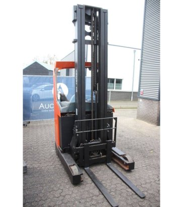 Reach truck BT RRE140 Electric 1400kg 2010 BT RRE140 2010 2 image 6