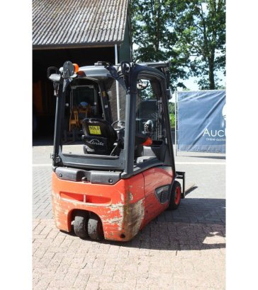 Forklift Fenwick-Linde E16 Electric 1600kg 4.6m 2021 Fenwick-Linde E16 2021 2 Forklift image 6