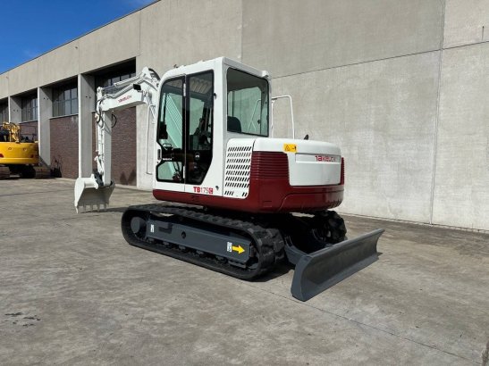 Midi excavator TAKEUCHI TB175 TB175 2011 2 Crawler Excavators image 6