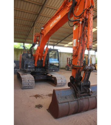 Crawler excavator Hitachi ZX225USLC-5B Diesel 122kW 2014 ZX225USLC-5B 2014 2 Crawler Excavators image 6