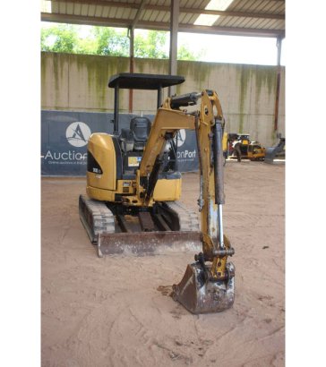 Mini excavator Caterpillar 303C Diesel 18.5kW 2011 18 2011 2 image 6