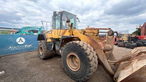 Komatsu WA380-6 Diesel Wheel Loader 142kW 848 2 Wheel Loaders image 6
