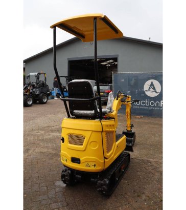 Mini Excavator CMH 08 Diesel 7kW 2026 New CMH 08 2026 1 image 6