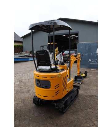 Mini Excavator CMH C12 Diesel 7kW 2026 New CMH C12 2026 1 image 6