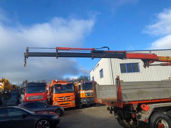 MAN 26.332 6x4 Diesel Tipper Truck 1990 with Crane 26.332 6x4 1990 2 image 6
