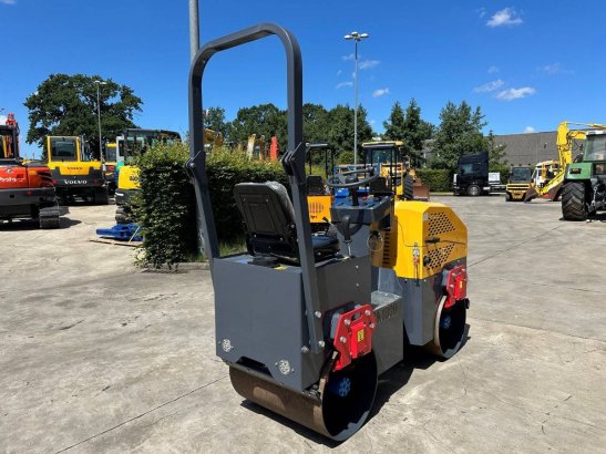 Tandem vibratory roller Captok CK1000 Petrol 2025 New Captok CK1000 2025 1 image 6