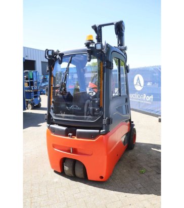 Linde E18 Electric Forklift 1800kg 4.25m E18 2 Forklift image 6