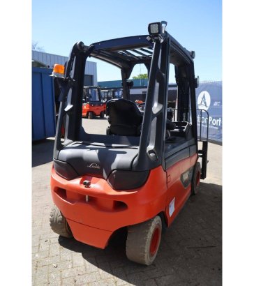 Forklift Linde E30L-01 Electric 3000kg 6m 2016 E30L-01 2016 2 Forklift image 6