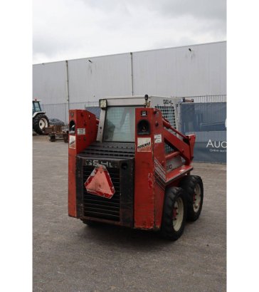 Skid steer loader Gehl SL 3610 Diesel 25kW Gehl SL 3610 2 Wheel Loaders image 6