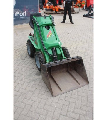Articulated Loader Avant 313S Petrol 10kW 2003 313S 2003 2 Wheel Loaders image 6