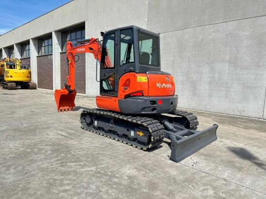 Midi excavator Kubota KX155-5 Diesel 2018 KX155-5 2018 2 Crawler Excavators image 6