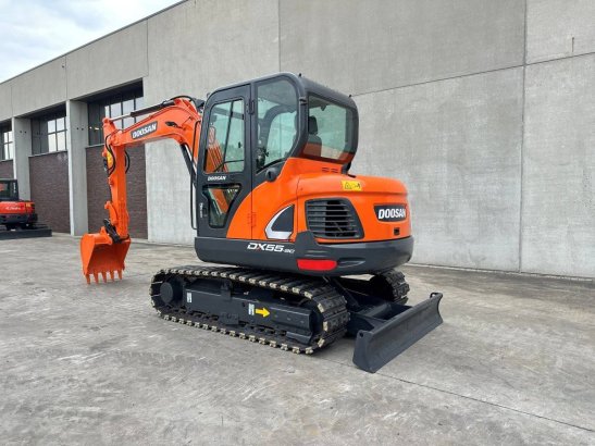 Doosan DX55-9CN Diesel Midi Excavator 2019 Doosan DX55-9CN 2019 2 Crawler Excavators image 7