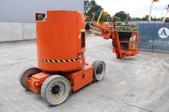 JLG E300AJP Electric Articulated Boom Lift 230kg 11.14m 2007 E300AJP 2007 2 image 6