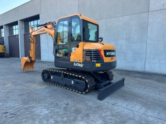 Midi excavator Hyundai R60VS Diesel 2018 R60VS 2018 2 Crawler Excavators image 21